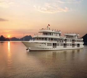 ATHENA LUXURY CRUISE BAI TU LONG