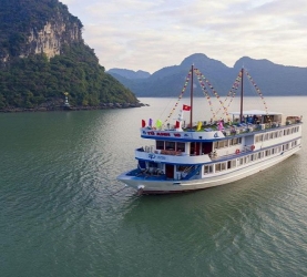 LA PACI CRUISE- LAN HA BAY