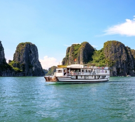 HALONG COZY BAY CRUISE